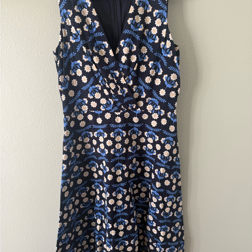 Ann Taylor Navy and Cream Floral Midi Dress
